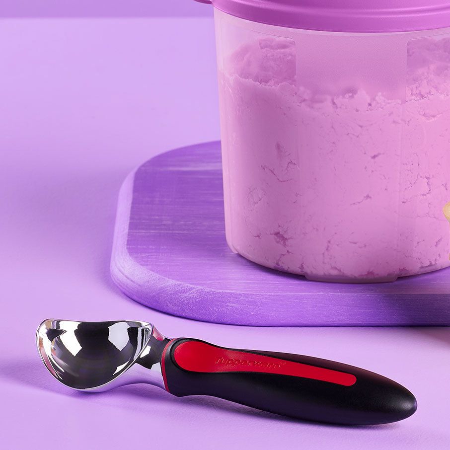 Tupperware Ice Cream Scoop | 17803JMWR